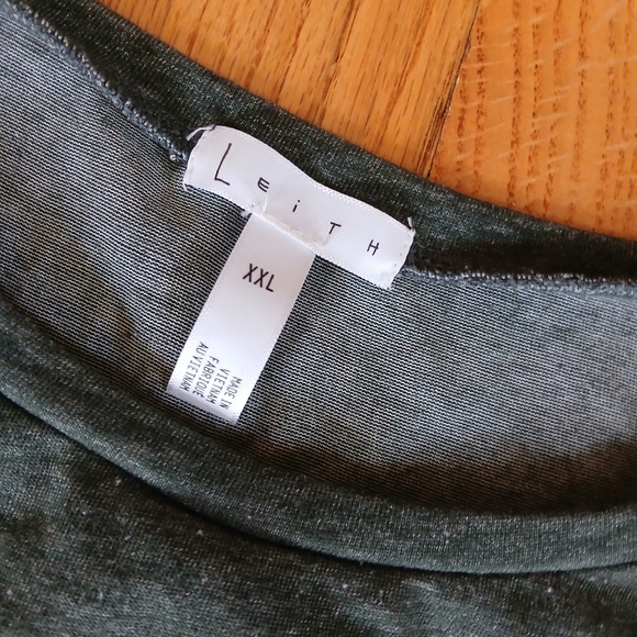 Leith Bodycon Ruched Dress - Picture 4 of 4